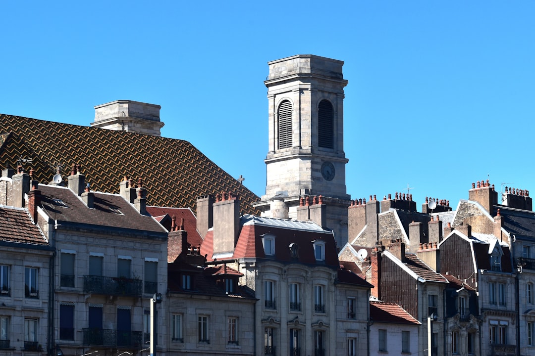 Descubre la Ciudadela de Besançon: Historia y Belleza - Besançon | Secret World Trip Planner