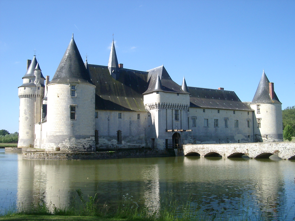 フランスのシャトー・デュ・プレッシー＝ブレの魅力を発見する - Saint-Aubin-le-Dépeint | Secret World Trip Planner