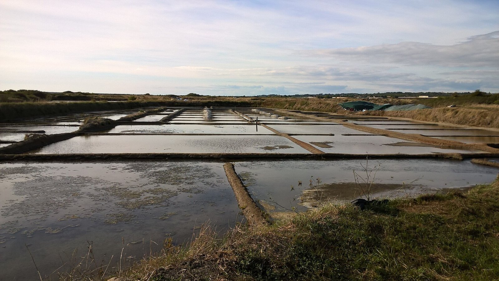 Découvrez le charme des Marais Salants de Guérande - Méry-ès-Bois | Secret World Trip Planner