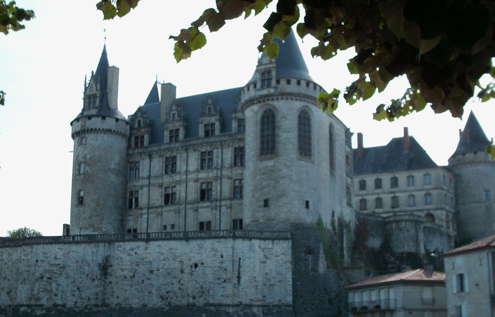 Château de La Rochefoucauld : un voyage dans l'histoire de la Nouvelle-Aquitaine — La Rochefoucauld-en-Angoumois