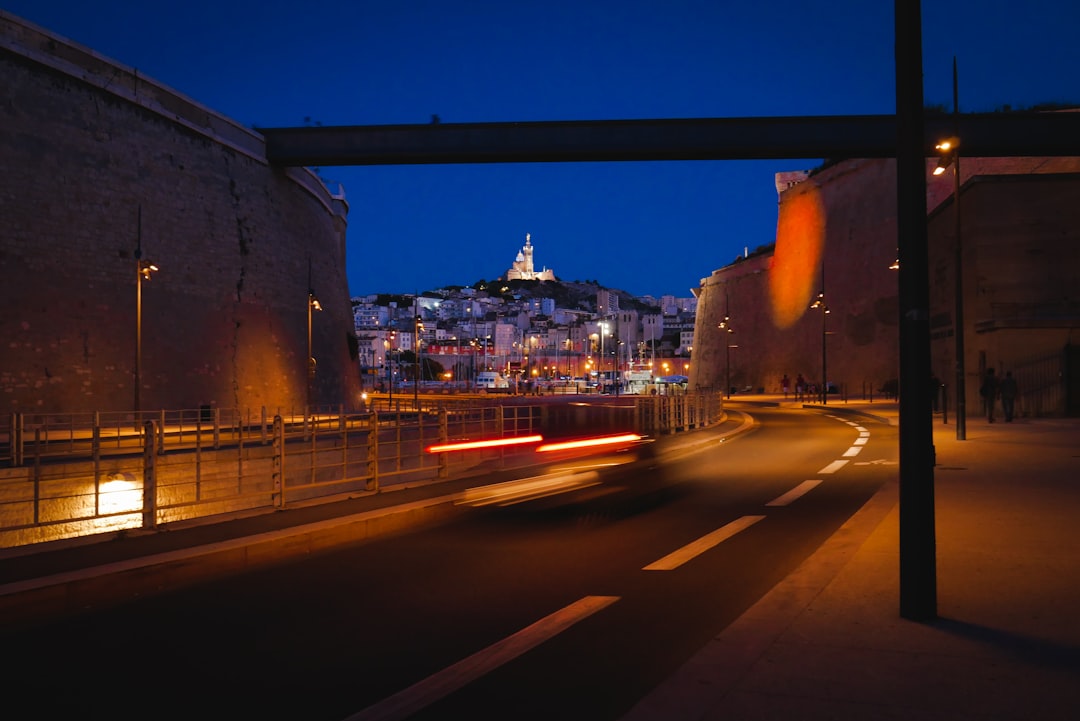 Descubre la Basilique Notre-Dame de la Garde en Marsella - Marseille | Secret World Trip Planner
