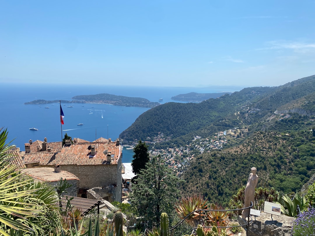 Откройте для себя деревню Эз: история и красоты Лазурного берега - Èze | Secret World Trip Planner
