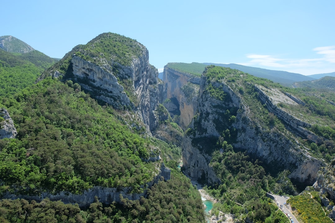 Gorges du Verdon : un paradis naturel en Provence - Aiguines | Secret World Trip Planner