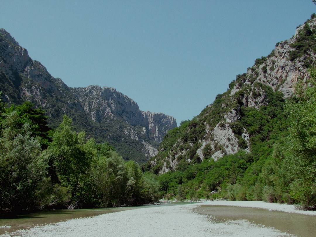 Gorges du Verdon: un paraíso natural en Provenza - Aiguines | Secret World Trip Planner
