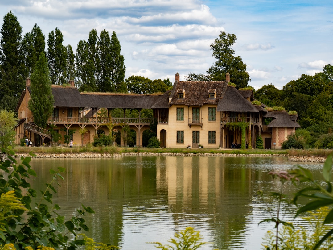 Étang de Berre: un angolo di natura in Provenza - Berre-l'Étang | Secret World Trip Planner