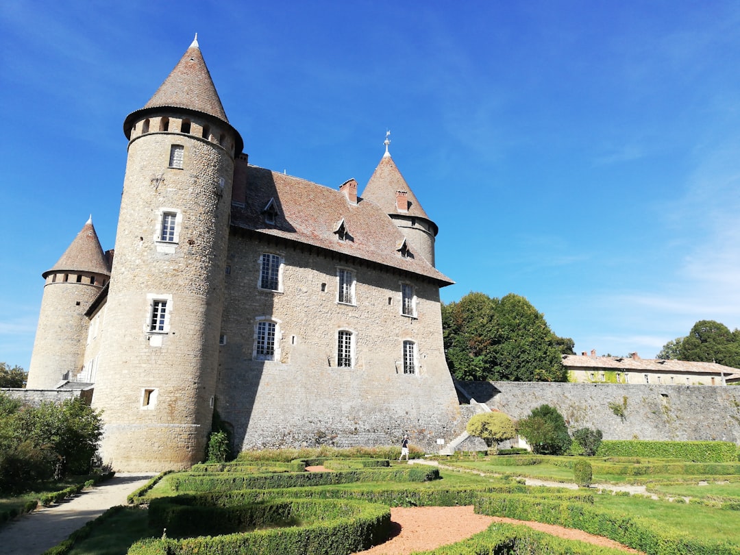 Descubre el encanto del Château de Vitré en Bretaña - Vald'Yerre | Secret World Trip Planner