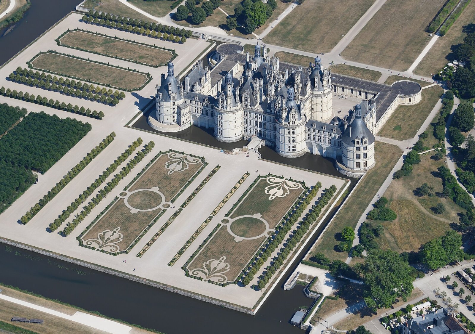 Откройте для себя величественный Шато де Шамбор: история и красоты - Chambord | Secret World Trip Planner