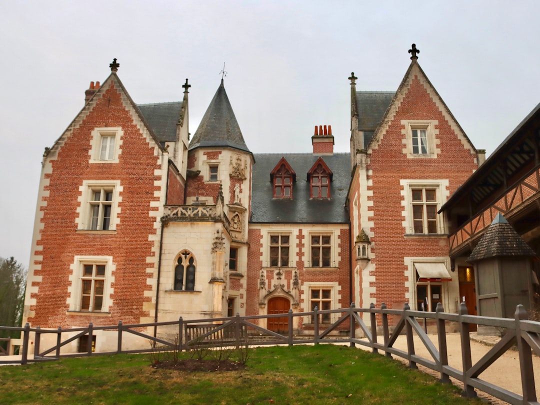 Откройте для себя очарование Шато дю Кло Люсэ в Амбуазе - Amboise | Secret World Trip Planner