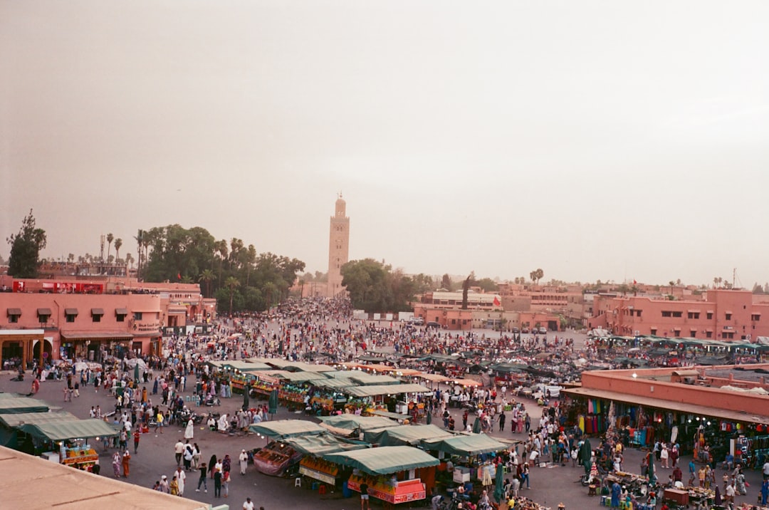 Mercado de Jemaa el-Fnaa: Un Viaje de Sabores y Sonidos - Marrakech 40000 | Secret World Trip Planner