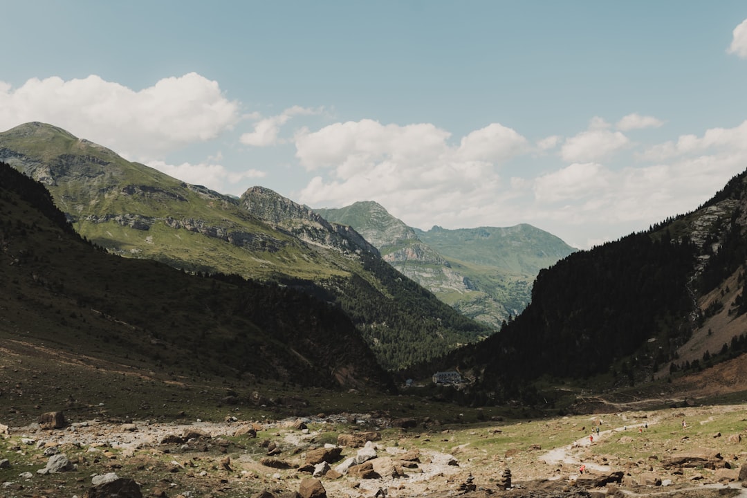 Descubre el Cirque de Gavarnie: una joya natural en Occitania | Secret World Trip Planner