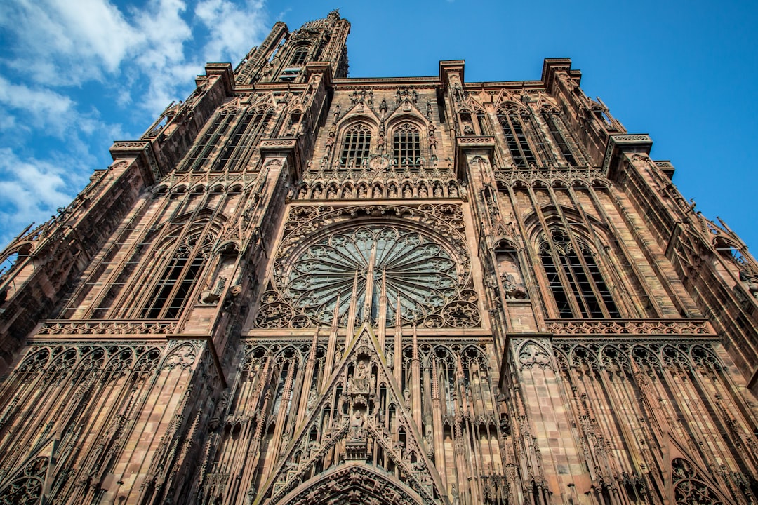 Scopri la Cathédrale de Strasbourg: un capolavoro gotico - Strasbourg | Secret World Trip Planner