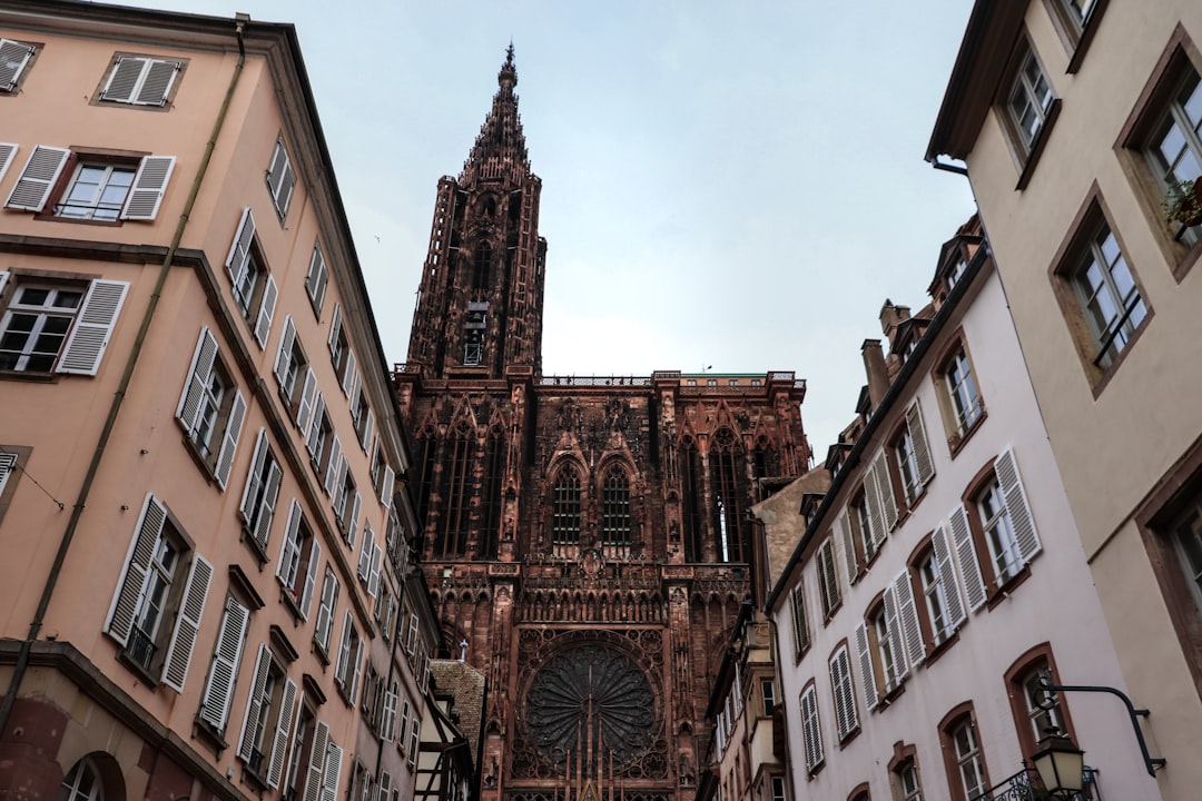 ストラスブール大聖堂を発見する：ゴシックの傑作 - Strasbourg | Secret World Trip Planner