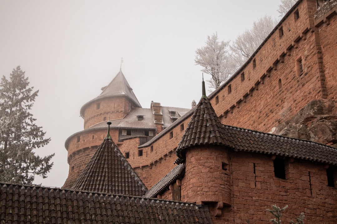 Descubra o encanto do Château du Haut-Koenigsbourg na Alsácia - Orschwiller | Secret World Trip Planner
