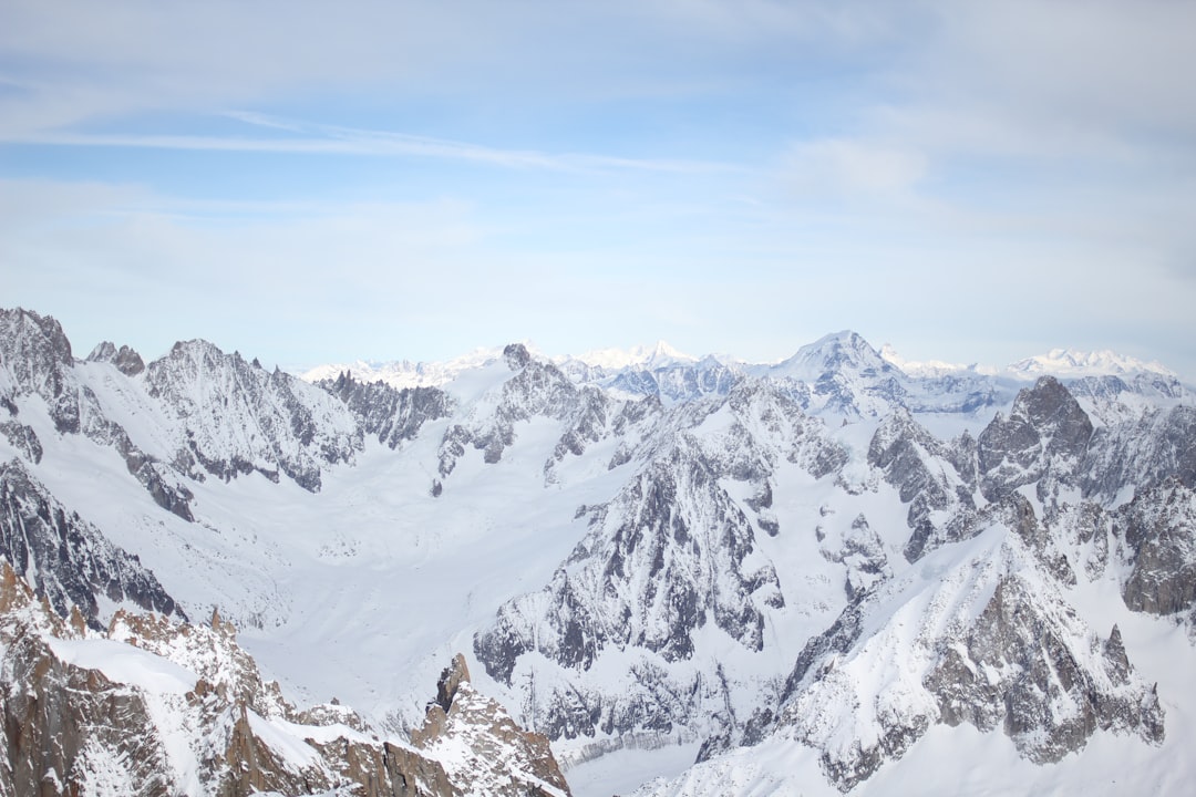 Aiguille du Midi：霞慕尼的自然天堂 - Chamonix-Mont-Blanc | Secret World Trip Planner