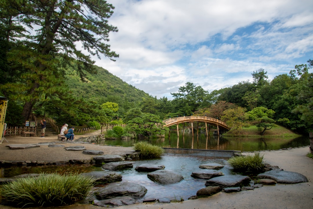 Ritsurin Garden: Un Paraíso Natural en Takamatsu - Takamatsu | Secret World Trip Planner