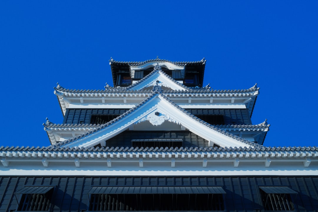 Erkundung des Kumamoto-Schlosses: Geschichte und Schönheiten - Kumamoto | Secret World Trip Planner