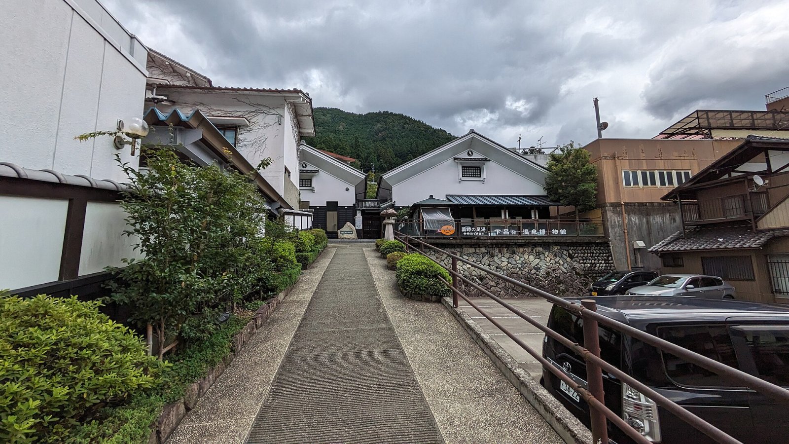 Gero Hot Springs: Eine Reise in die japanischen Thermaltraditionen — Gero