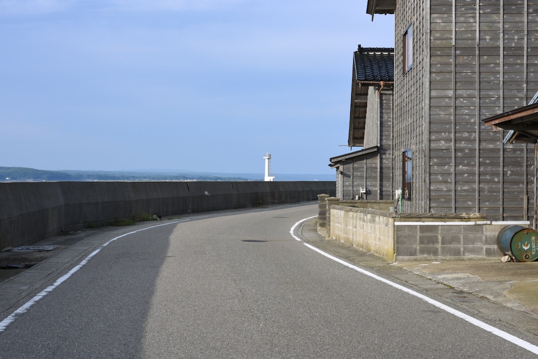 Découvrez le phare de Toi Cape à Matsuzaki : un bijou du Japon - Minamiizu | Secret World Trip Planner
