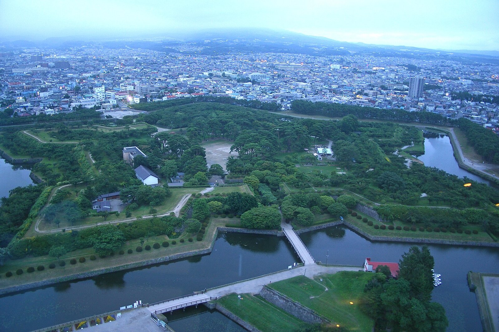 Scopri il Fort Goryokaku: Storia e Bellezze di Hakodate - Hakodate | Secret World Trip Planner