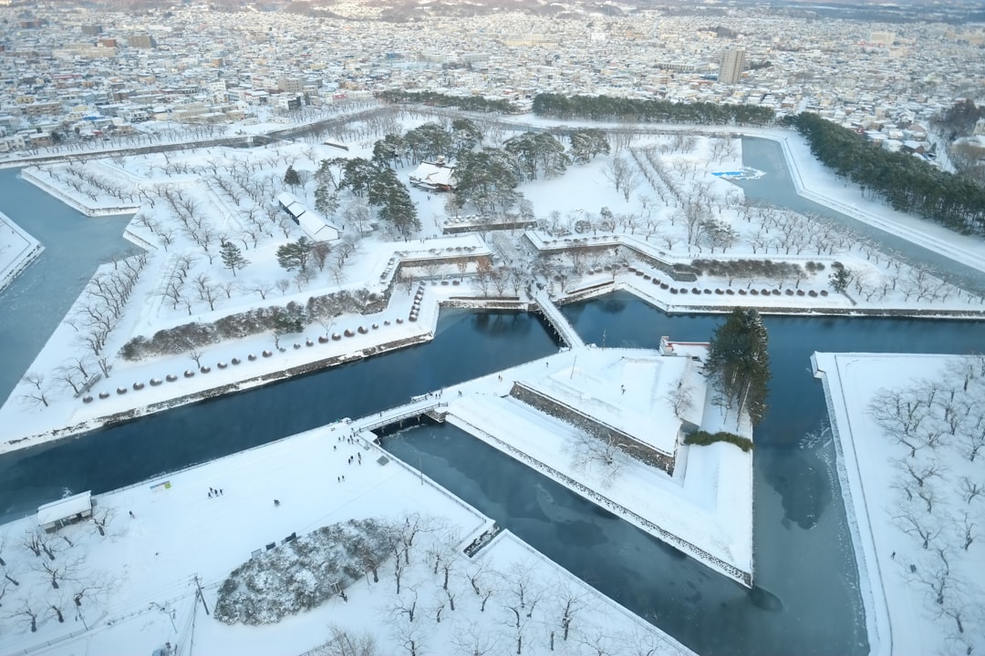 Entdecken Sie das Fort Goryokaku: Geschichte und Schönheiten von Hakodate - Hakodate | Secret World Trip Planner