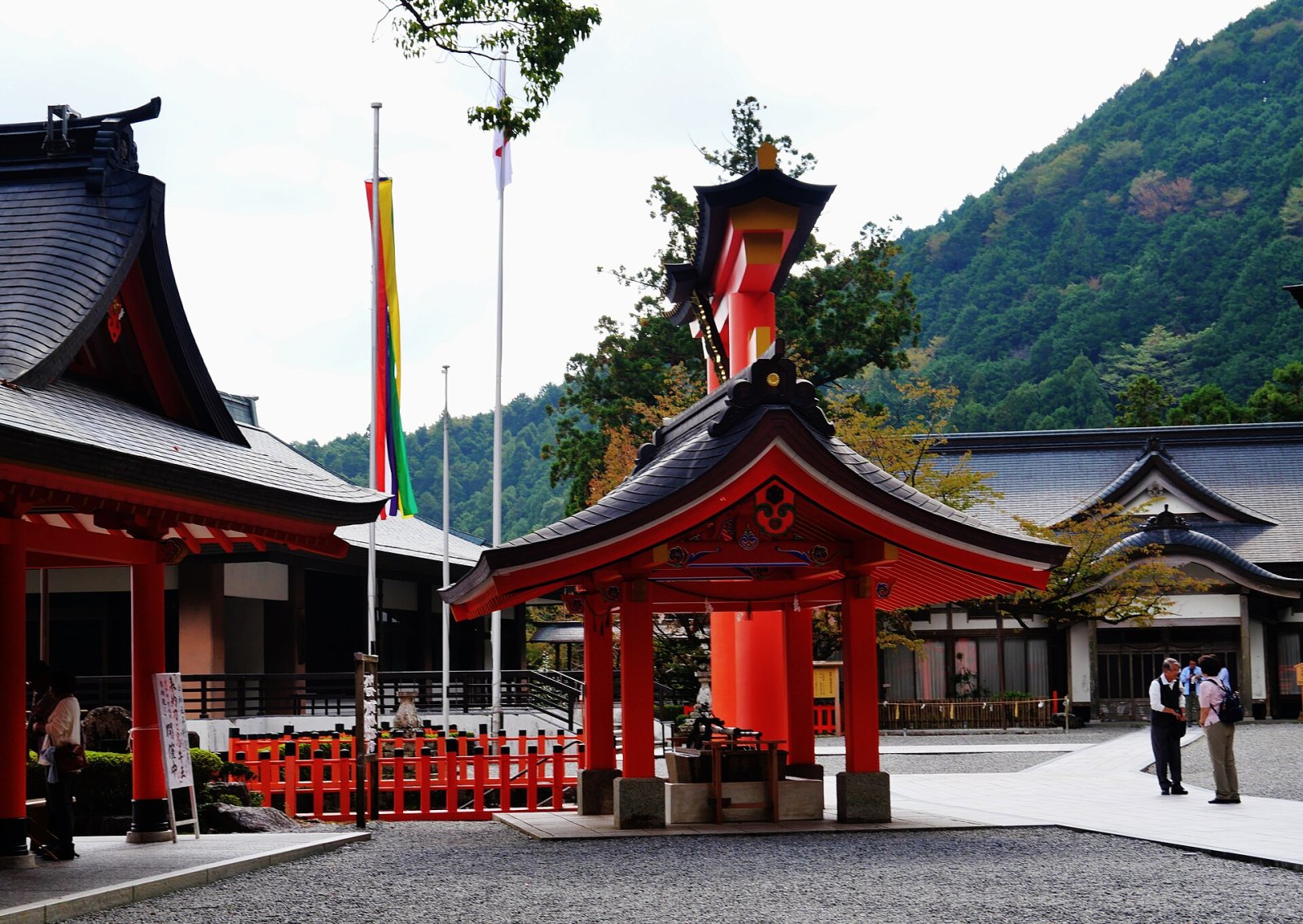 Entdecken Sie Kumano Nachi Taisha: ein kultureller Schatz Japans - Nachikatsuura | Secret World Trip Planner