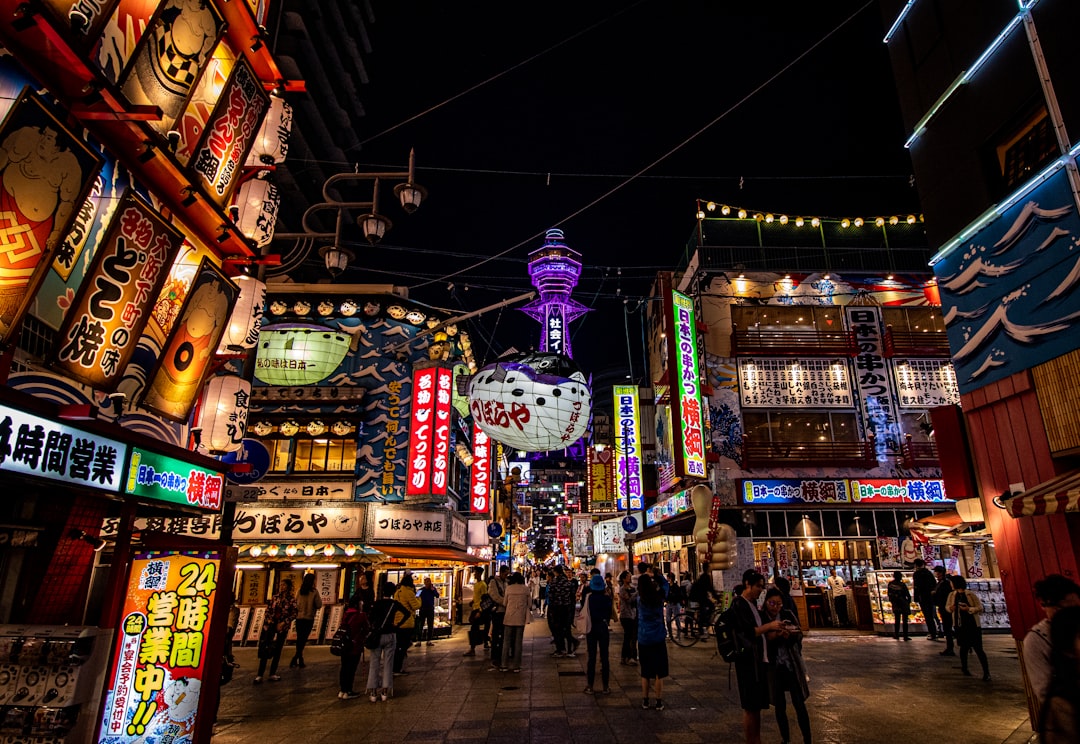 Осака Синсэкай: путешествие в сердце Кансай - Osaka | Secret World Trip Planner