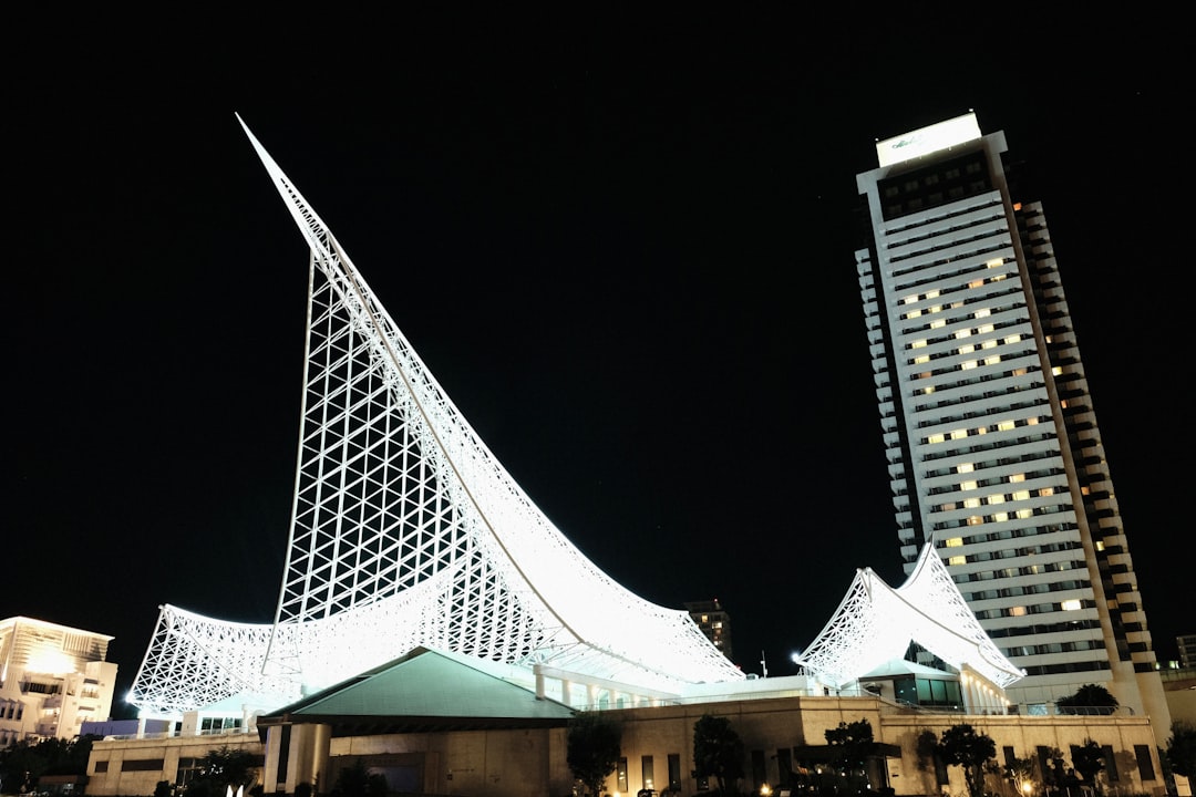 Descubra Meriken Park em Kobe: uma joia de história e cultura - Kobe | Secret World Trip Planner