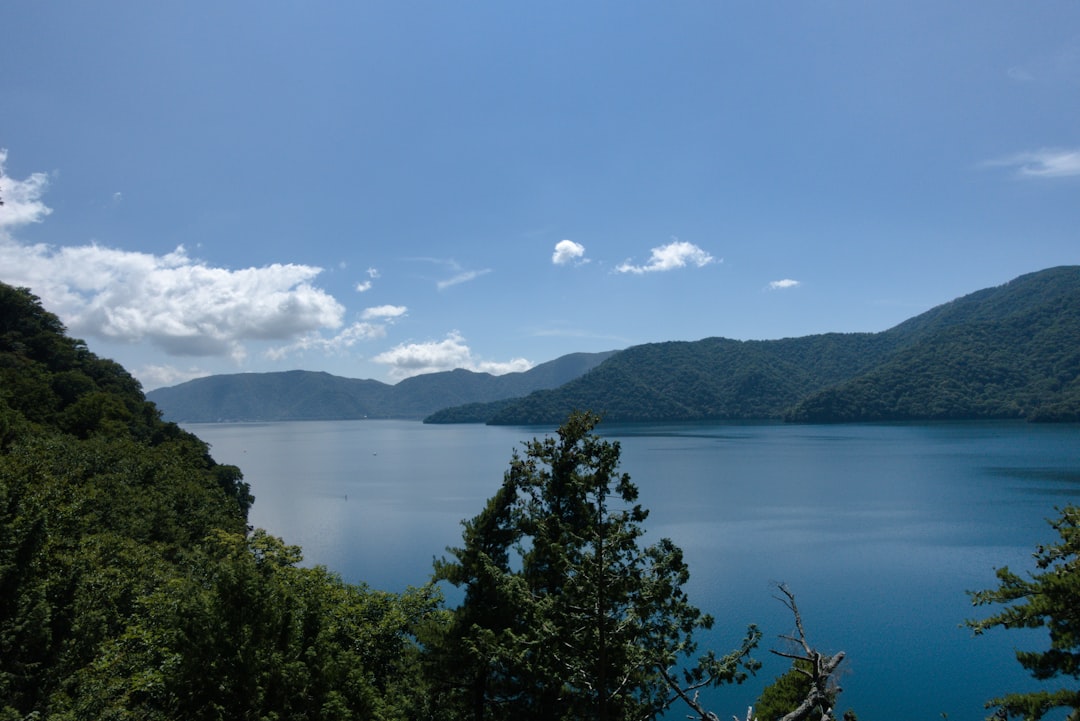 Découvrez le lac Chuzenji : un joyau naturel à Nikko — Nikko