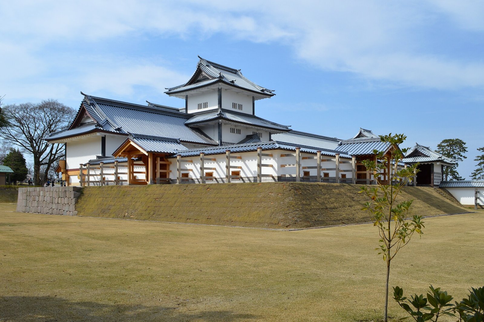 Descubre el Castillo de Kanazawa: un tesoro histórico de Japón - Kanazawa | Secret World Trip Planner