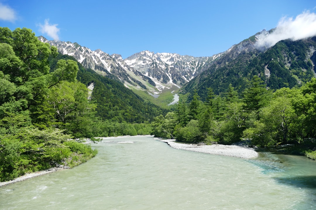 Découvrez les Alpes japonaises : un trésor naturel à Matsumoto — Azumino