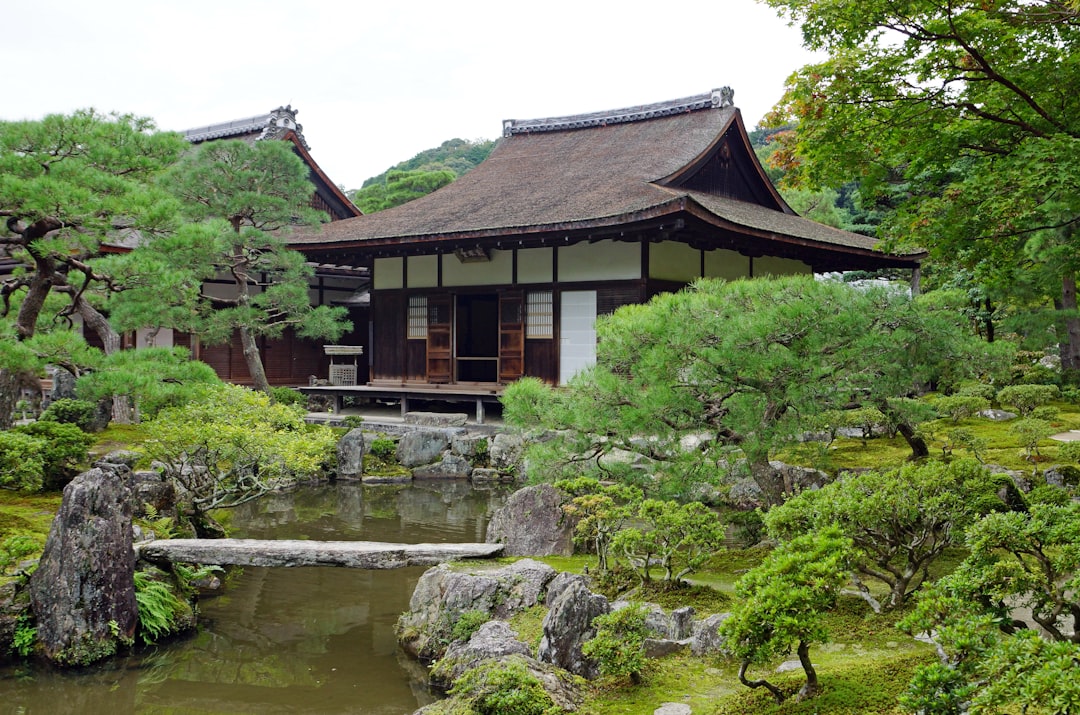 Descubra o Ginkaku-ji: o Templo de Prata de Kyoto - Kyoto | Secret World Trip Planner