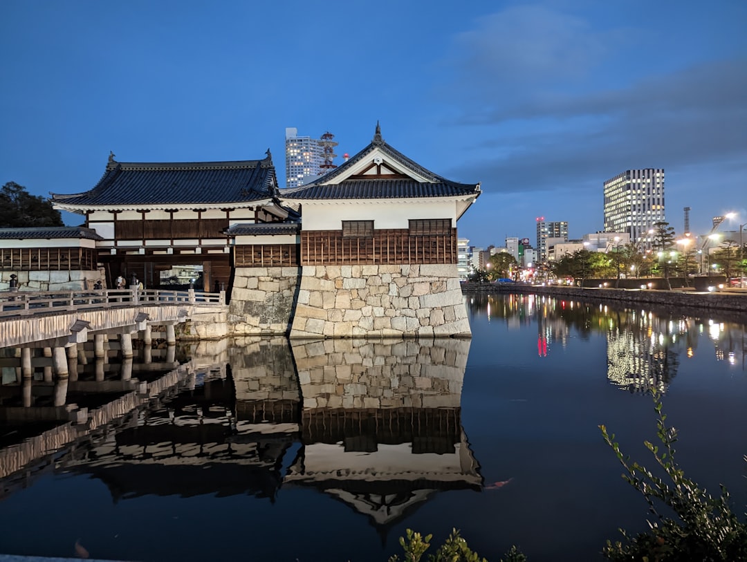 Esplorando il Castello di Hiroshima: Storia e Cultura - Hiroshima | Secret World Trip Planner