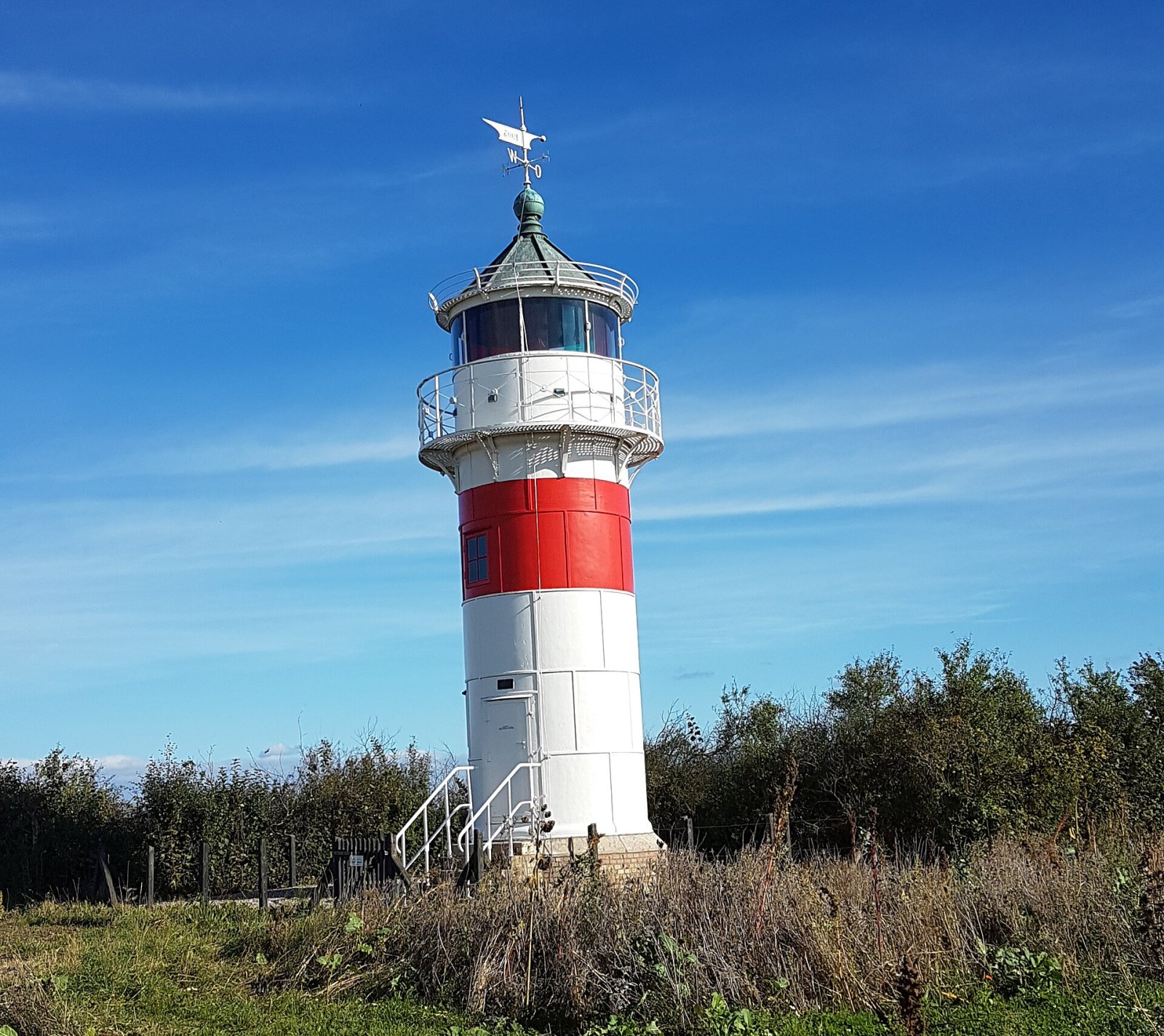 Discover Gammel Pøl Fyr: A Lighthouse in Denmark - Gammelpøl 7 | Secret World Trip Planner