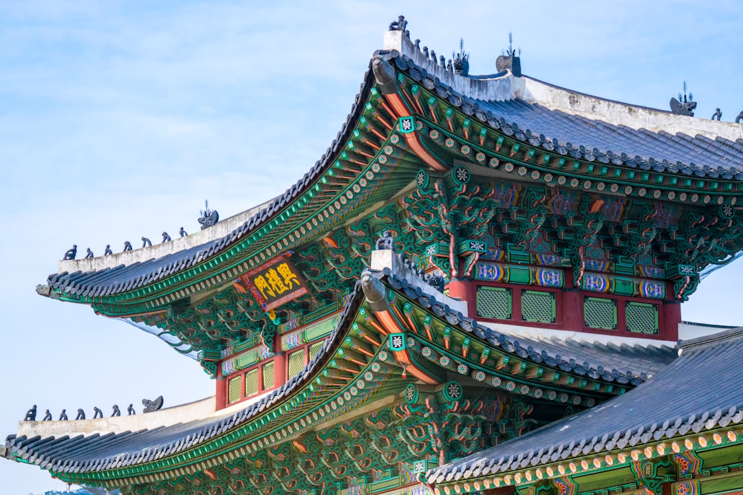 Discover Gyeongbokgung Palace: History and Beauty of Seoul - Jongno District | Secret World Trip Planner