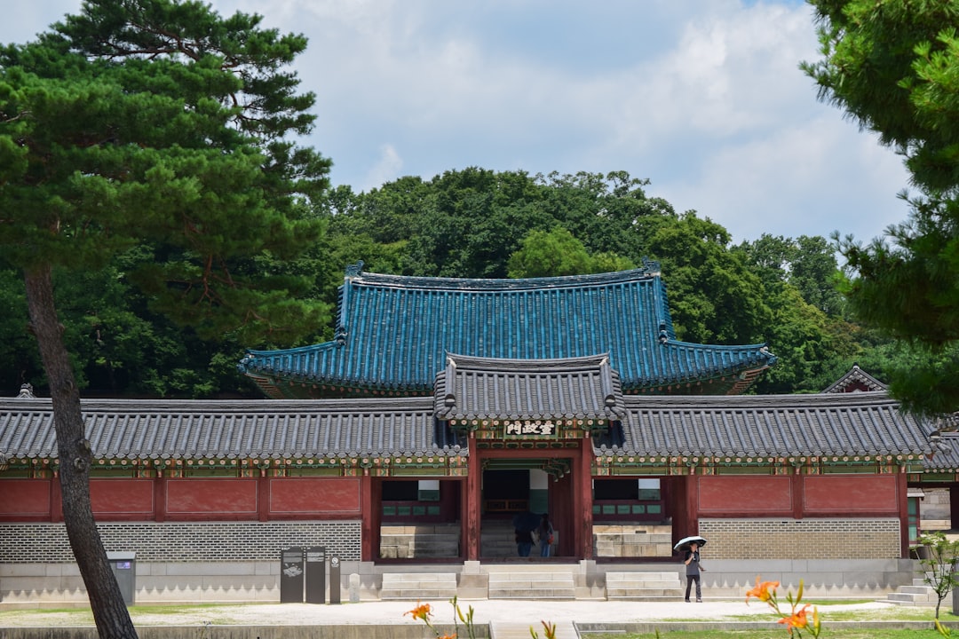 Visita al Palazzo Changdeokgung: storia e bellezze di Seoul - Jongno District | Secret World Trip Planner