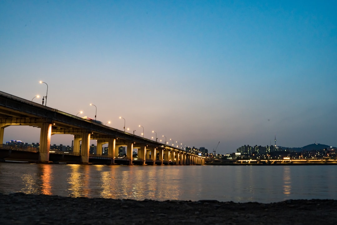 Discover the Beauty of Han River Park in Seoul - Yeongdeungpo District | Secret World Trip Planner