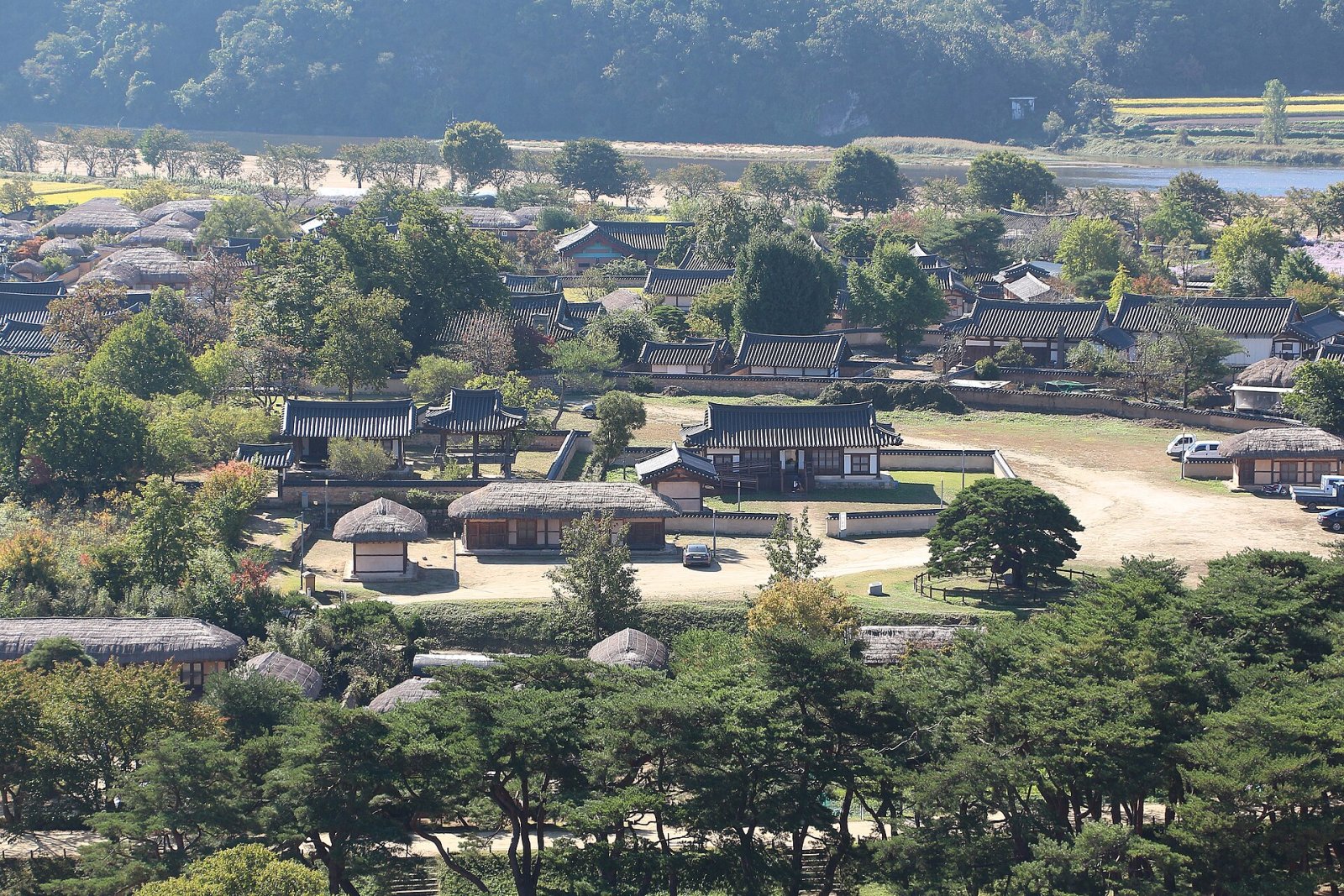 Entdecken Sie das Hahoe Folk Village: ein kulturelles Juwel in Südkorea - Andong | Secret World Trip Planner