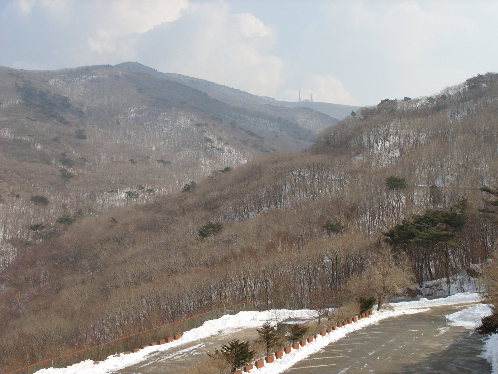 Descubre el Parque Nacional Jirisan: una joya de la naturaleza en Corea del Sur - Hamyang | Secret World Trip Planner