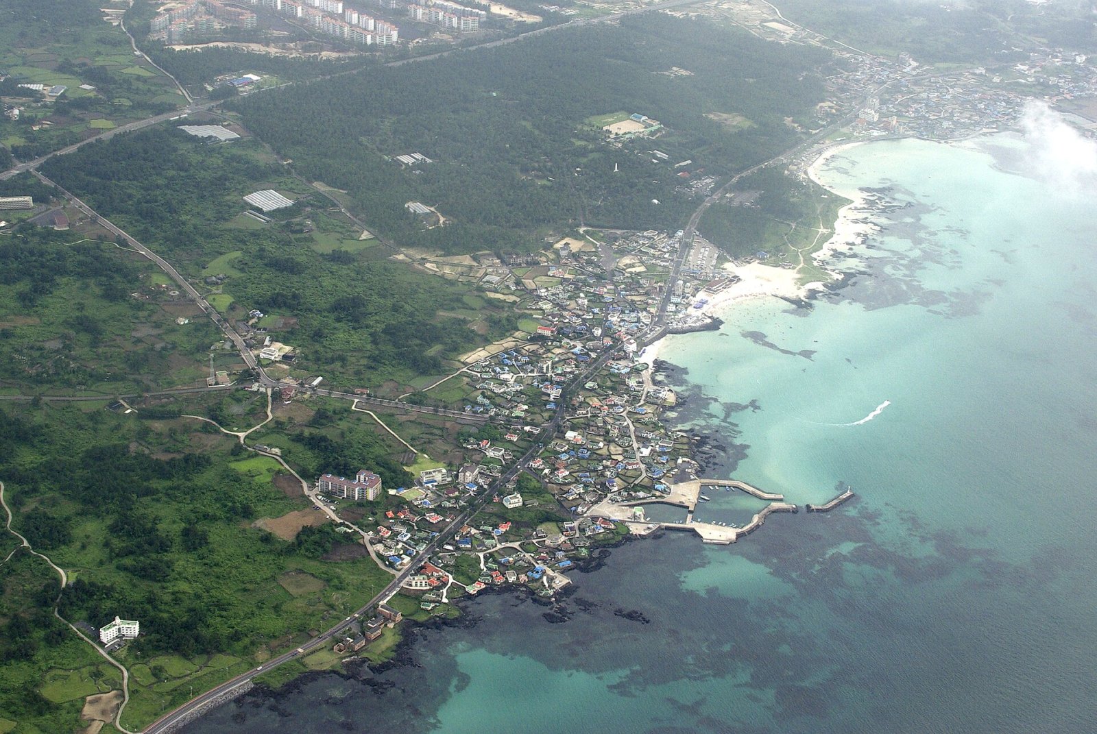 Discover Hyeopjae Beach: A Natural Paradise in Jeju — Cheju