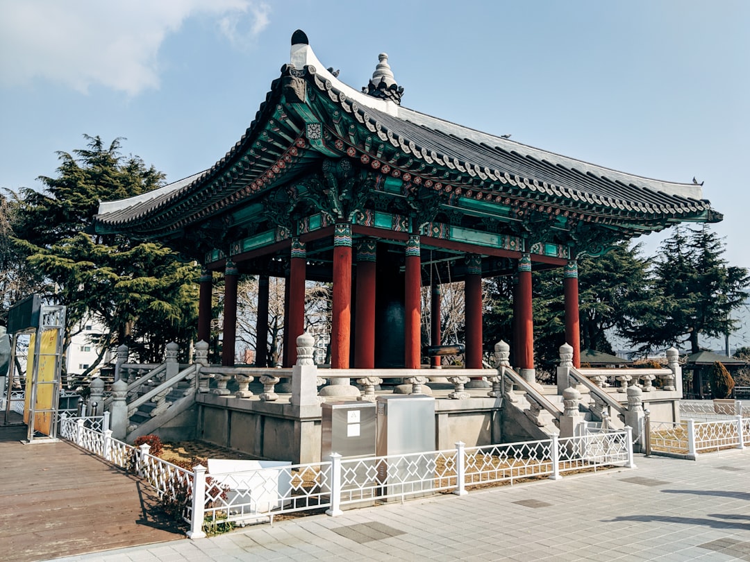 Besuch des UN-Gedenkfriedhofs in Busan - Nam-gu | Secret World Trip Planner
