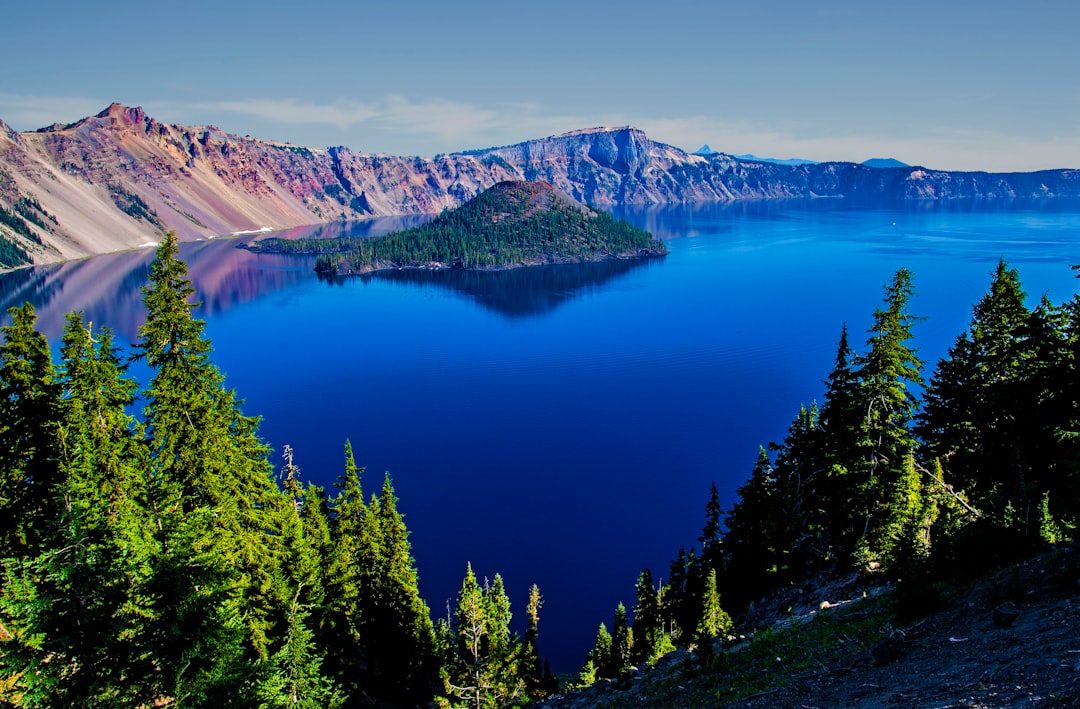 Scopri Crater Lake National Park: un gioiello dell'Oregon — Tongliao