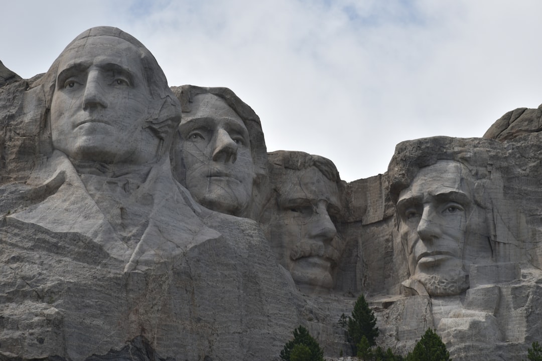 Scopri il Monumento Nazionale di Mount Rushmore in South Dakota | Secret World Trip Planner