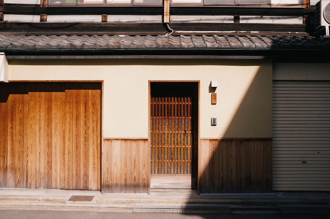 Karesansui: La Magia de los Jardines Zen en Kioto - Kyoto | Secret World Trip Planner