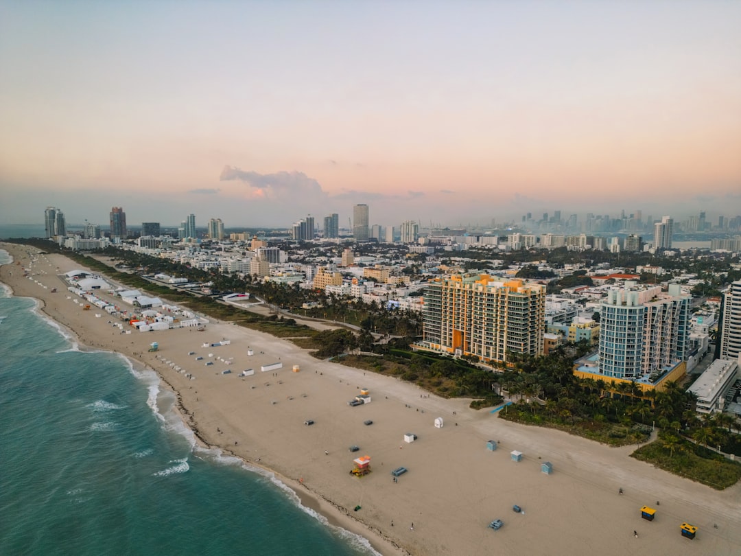 Férias em Miami: Guia prático para economizar em 2026 - Miami | Secret World Trip Planner