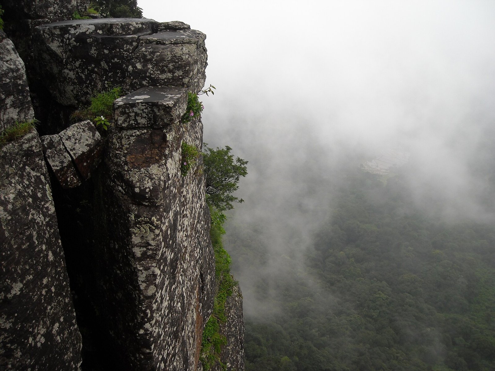 Mini World's End: Ein Paradies im Herzen von Sri Lanka - Metigahatenna | Secret World Trip Planner
