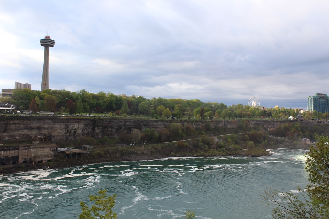 Entdecken Sie die Wunder des Niagara Falls State Park - 33P8+MC Жалаулы | Secret World Trip Planner