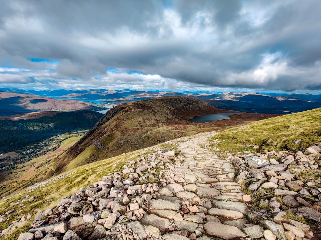 Descubriendo Ben Nevis: la cima más alta del Reino Unido | Secret World Trip Planner