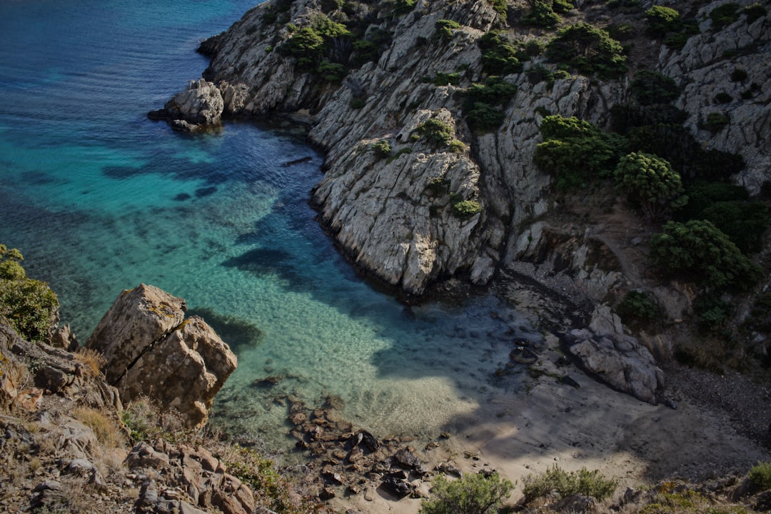 Cap de Creus: ein unberührtes Naturparadies in Katalonien - Port Lligat | Secret World Trip Planner