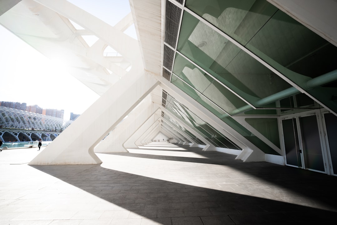 Descubre la Ciudad de las Artes y las Ciencias de Valencia | Secret World Trip Planner