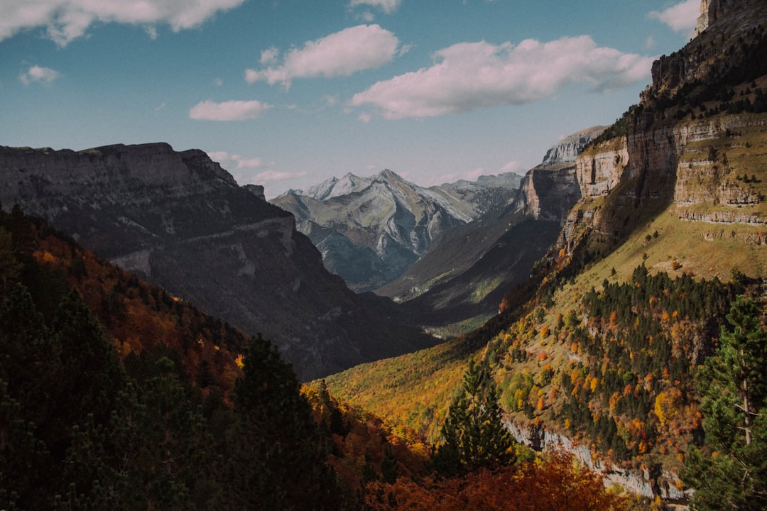 Descubre el Parque Nacional de Ordesa y Monte Perdido - Nerín | Secret World Trip Planner